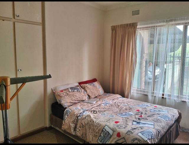 3 BEDROOM HOUSE FOR SALE IN BERKSHIRE DOWNS